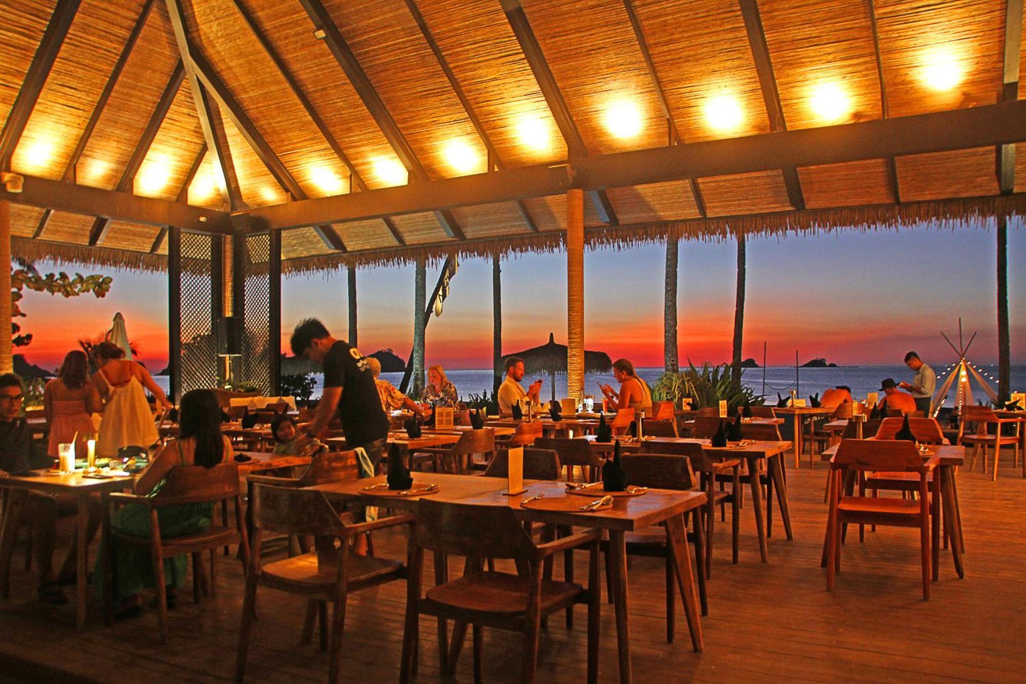 Angkla Beach Club & Boutique Resort El Nido Exterior photo